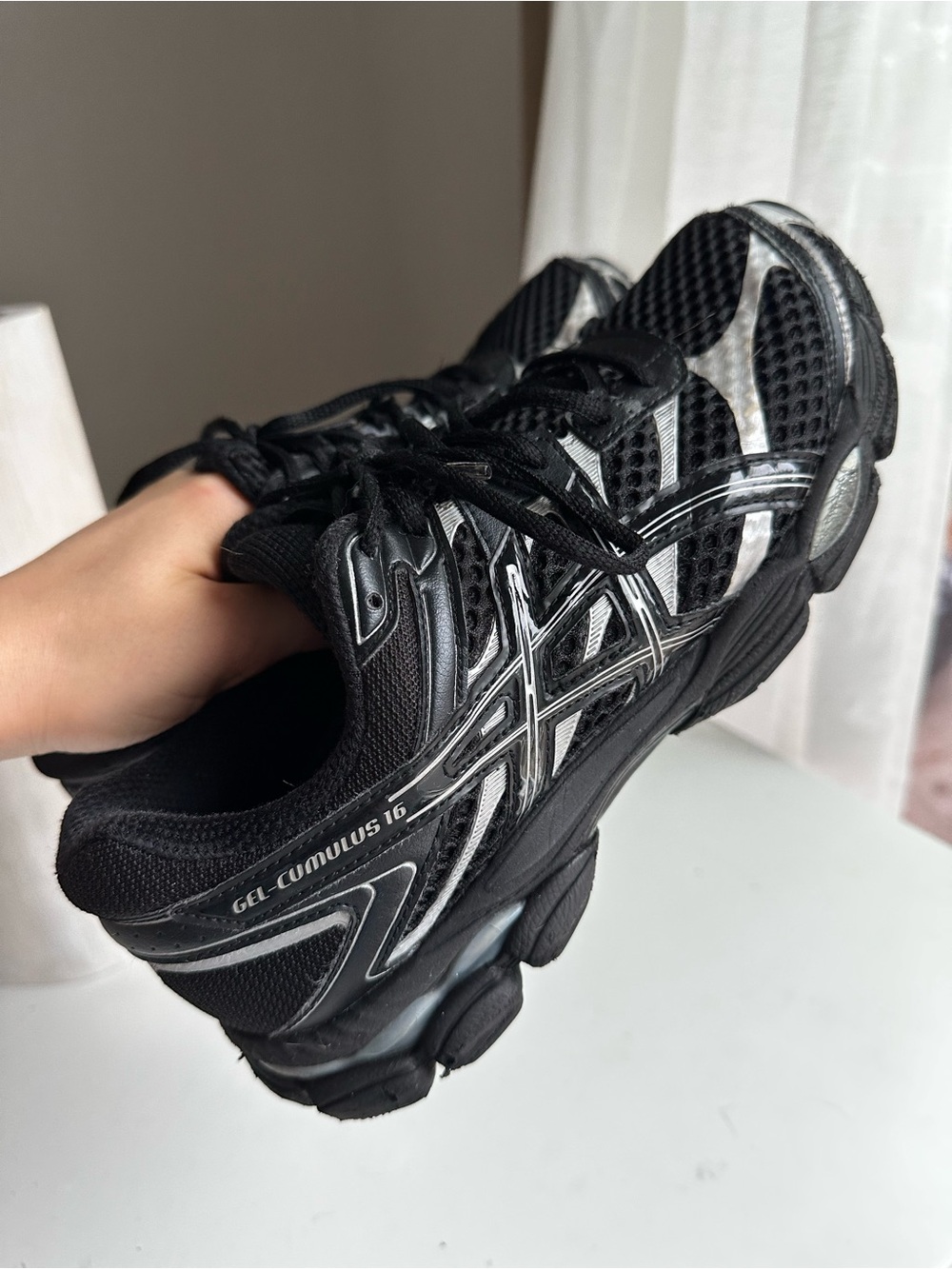 ASICS GEL-Cumulus 16 Running Shoes Women’s US 9.5